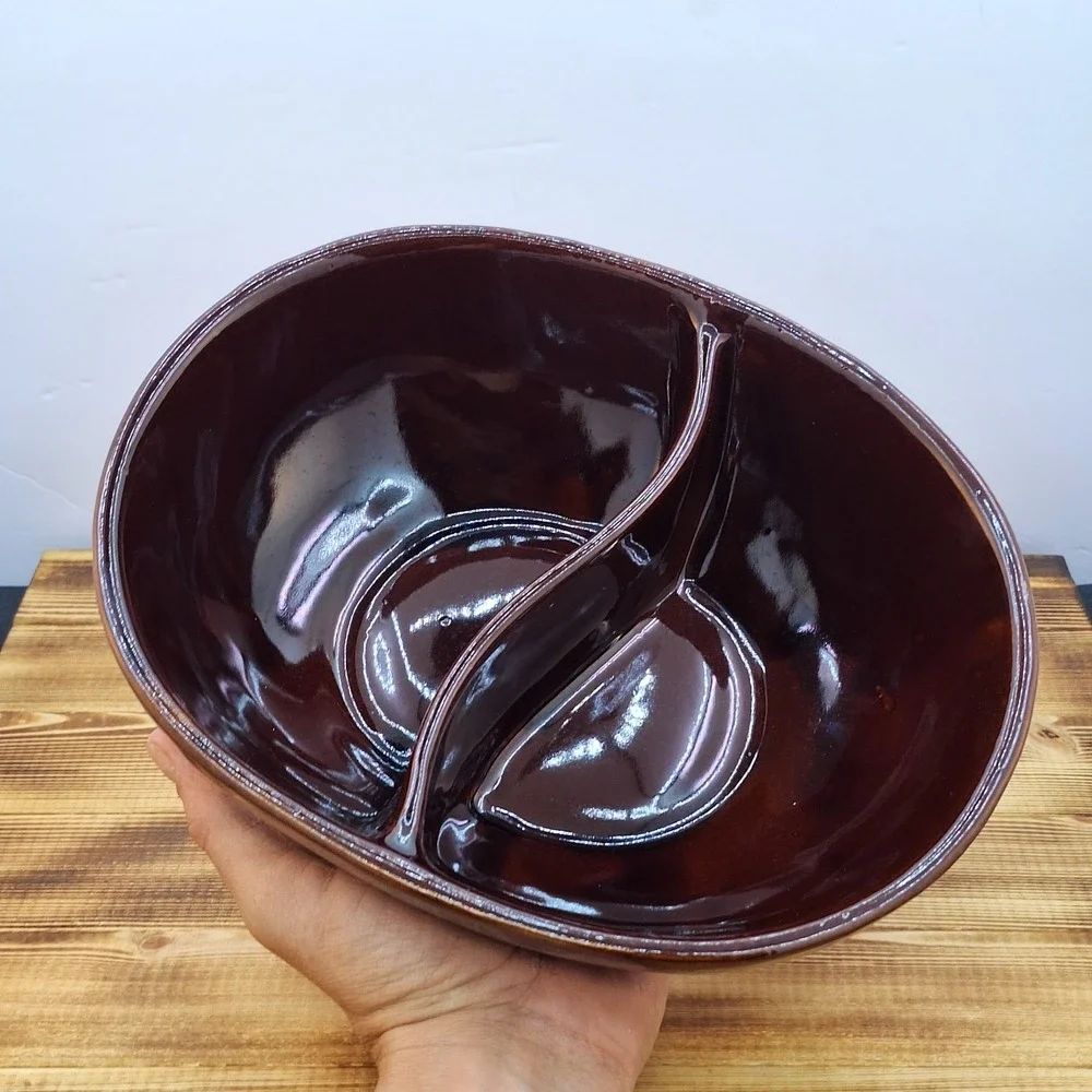 Vtg. Marcrest Daisy Dot stoneware divided serving‎ bowl Oven-Proof Brown 3x10x8